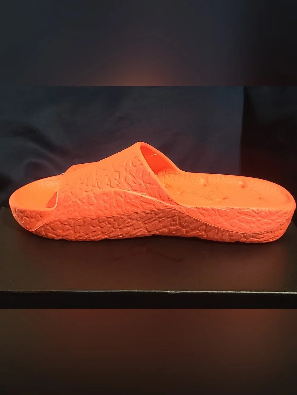 *SOLD on M!* Jordan Franchise Slide 